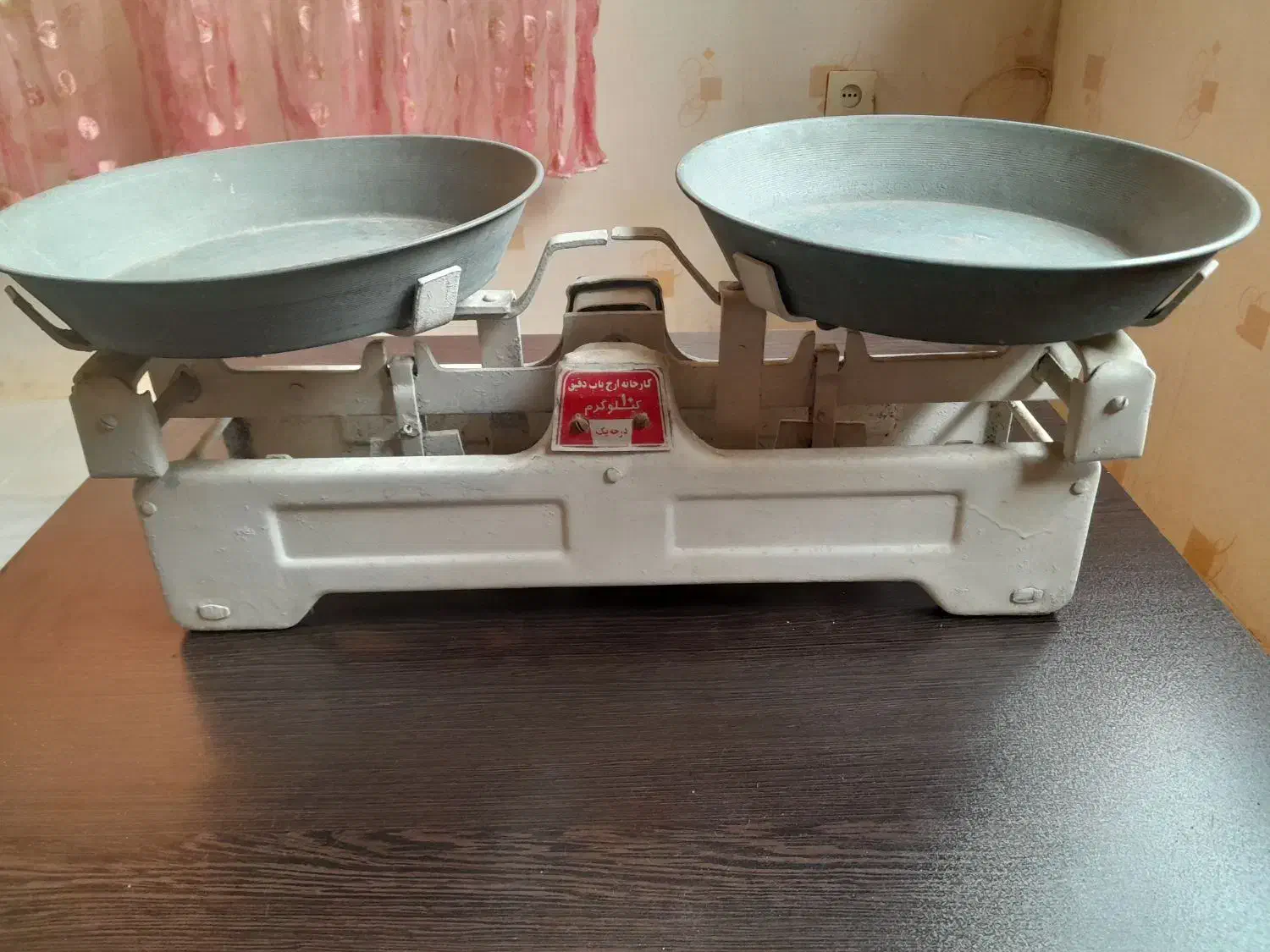 ترازو ۱۰ کیلویی وسنگ ترازو|فروشگاه و مغازه|قائم‌شهر, |دیوار