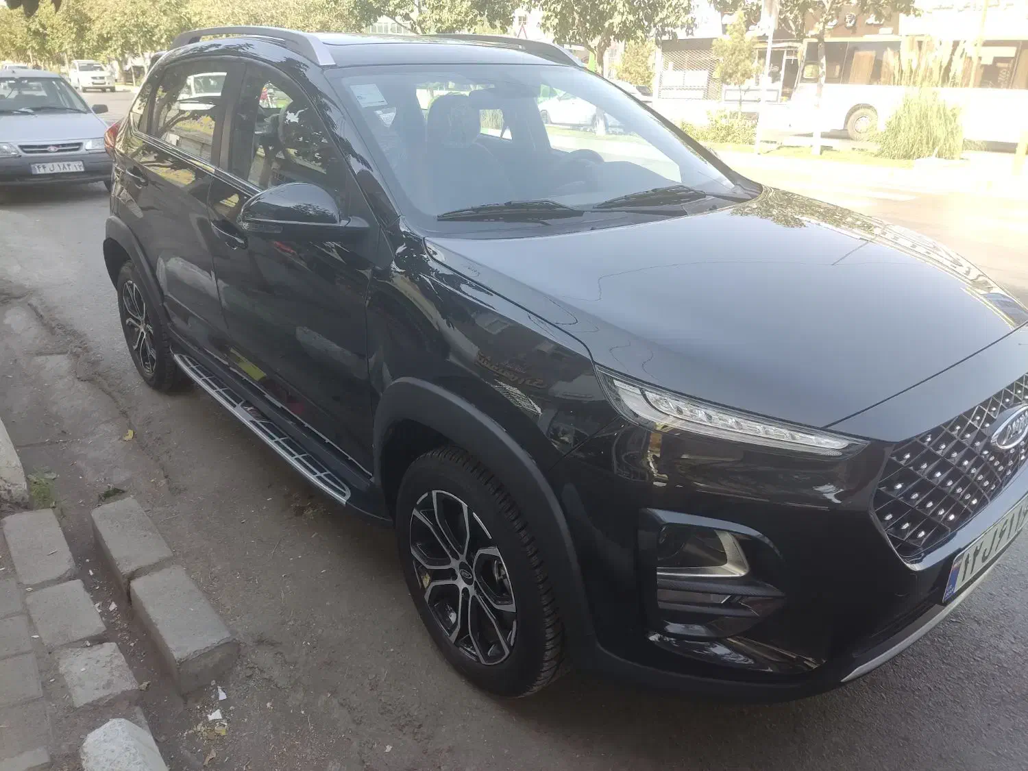 X22 پرو مدل 1402 نقدی یا معاوضه|خودرو سواری و وانت|مشهد, شهرک رازی (شهرک غرب)|دیوار