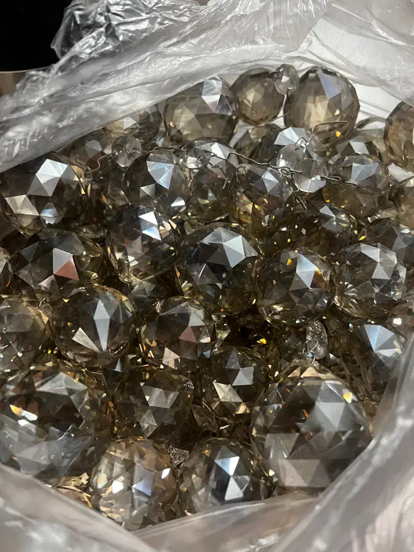 گوی شامپاینی اتریشی|لوستر و چراغ آویز|تهران, باغ فیض|دیوار