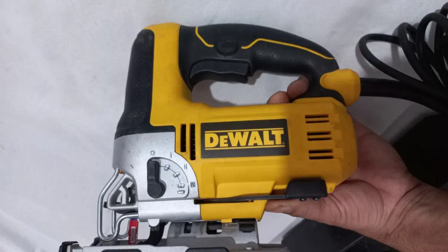 عمودبر دیوالت اره چکشی DW 349|ابزارآلات|تهران, شهرک ولیعصر جنوبی|دیوار