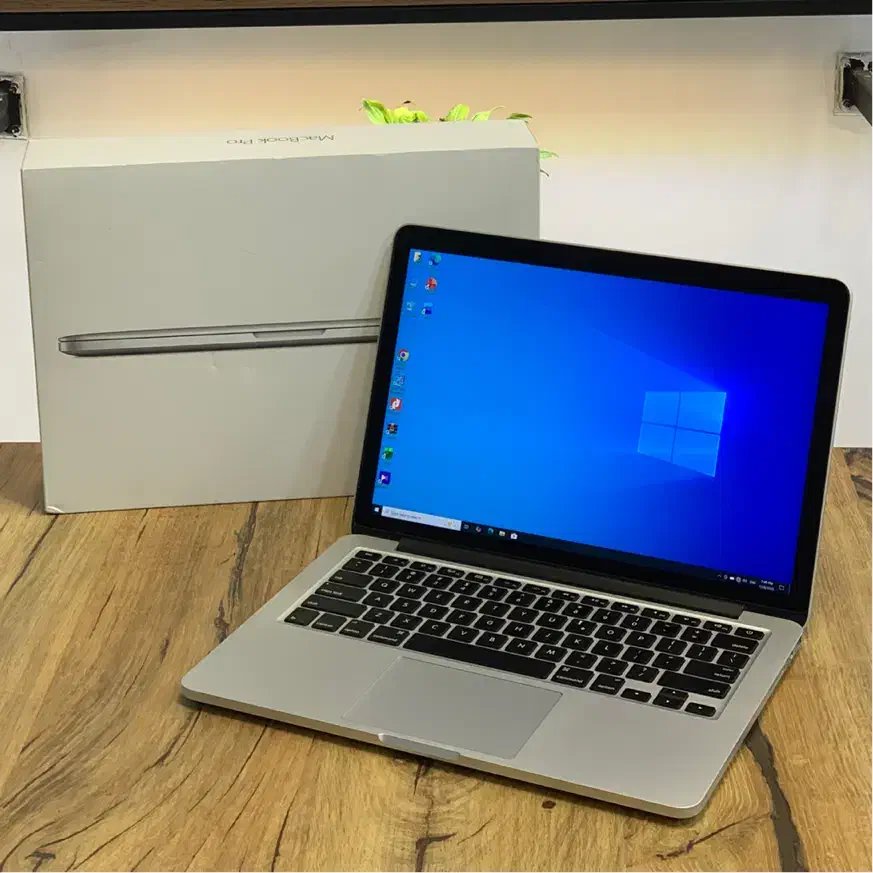 مک‌بوک پرو ۲۰۱۵ صفحه رتینا / MacBook Pro 2015|رایانه همراه|مشهد, ارشاد|دیوار