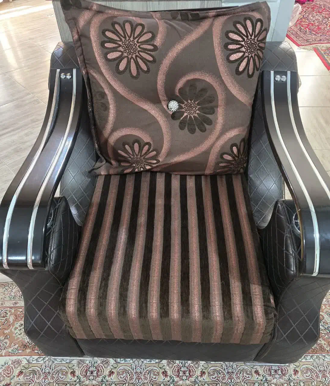 فروش فوق العاده|مبلمان خانگی و میز عسلی|اراک, |دیوار