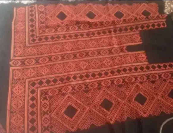 پرکار|لباس|خاش, |دیوار