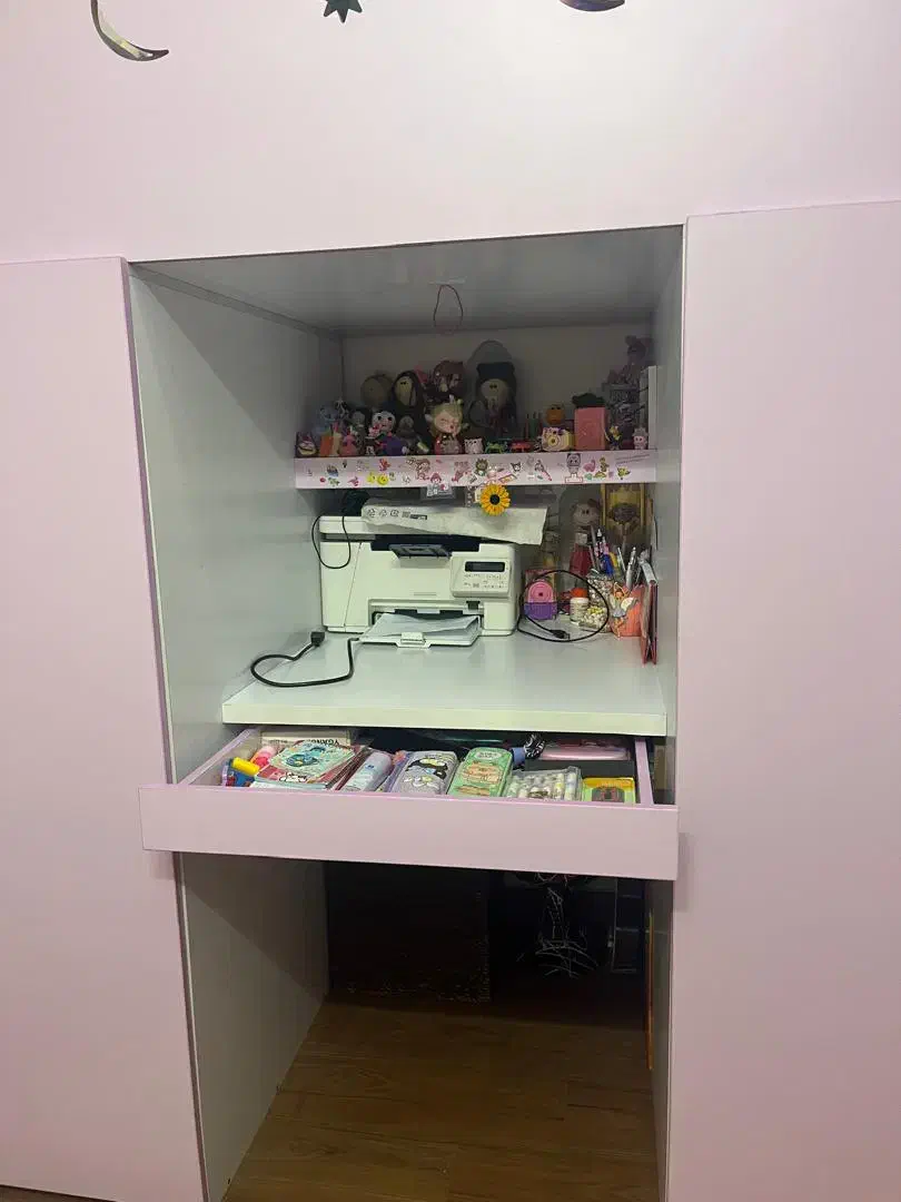 تخت و کمد|تخت و سرویس خواب|تهران, آهنگران (سراسیاب دولاب)|دیوار