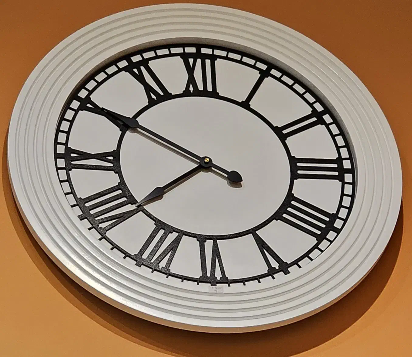 ساعت|ساعت دیواری و تزئینی|کیش, |دیوار