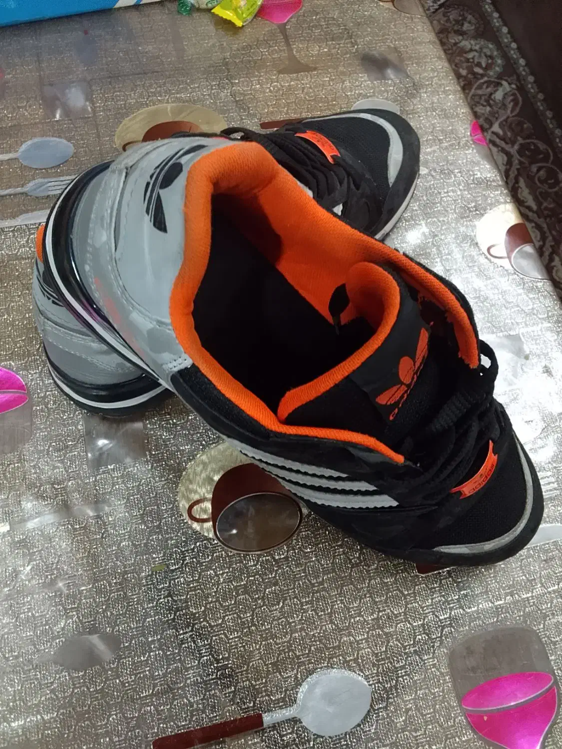 کفشzx|کیف، کفش، کمربند|فلاورجان, |دیوار