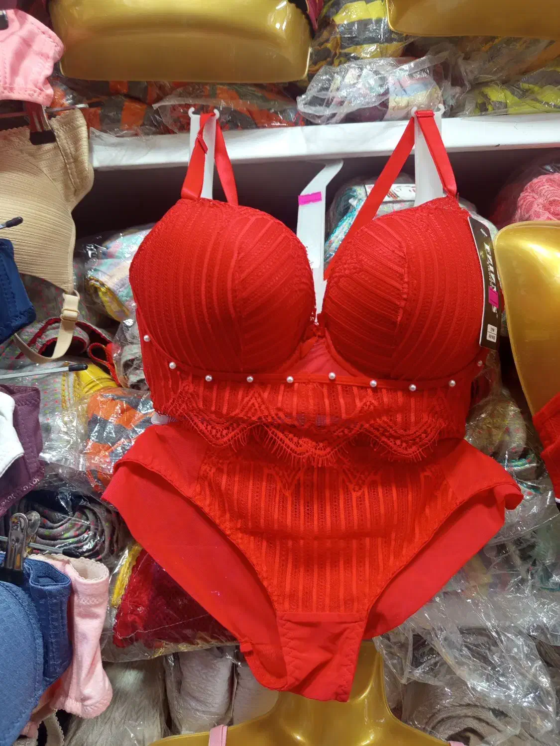 فروش لباس زیر زنانه و لباس خواب خارجی|لباس|سراوان, |دیوار