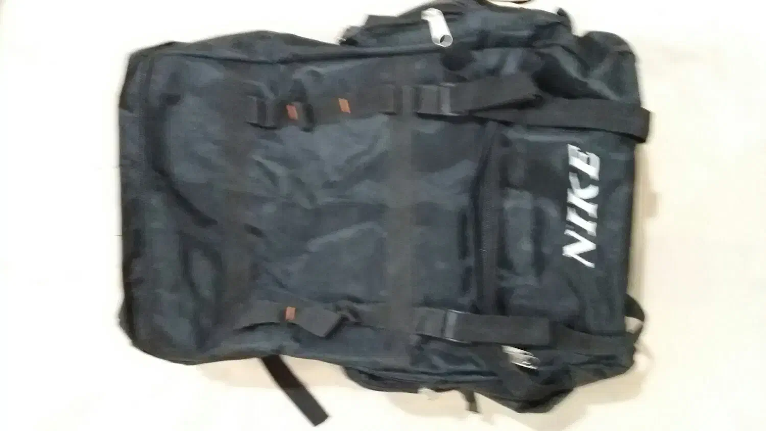 کوله پشتی مشکی بزرگ|کیف، کفش، کمربند|قم, امامزاده ابراهیم|دیوار