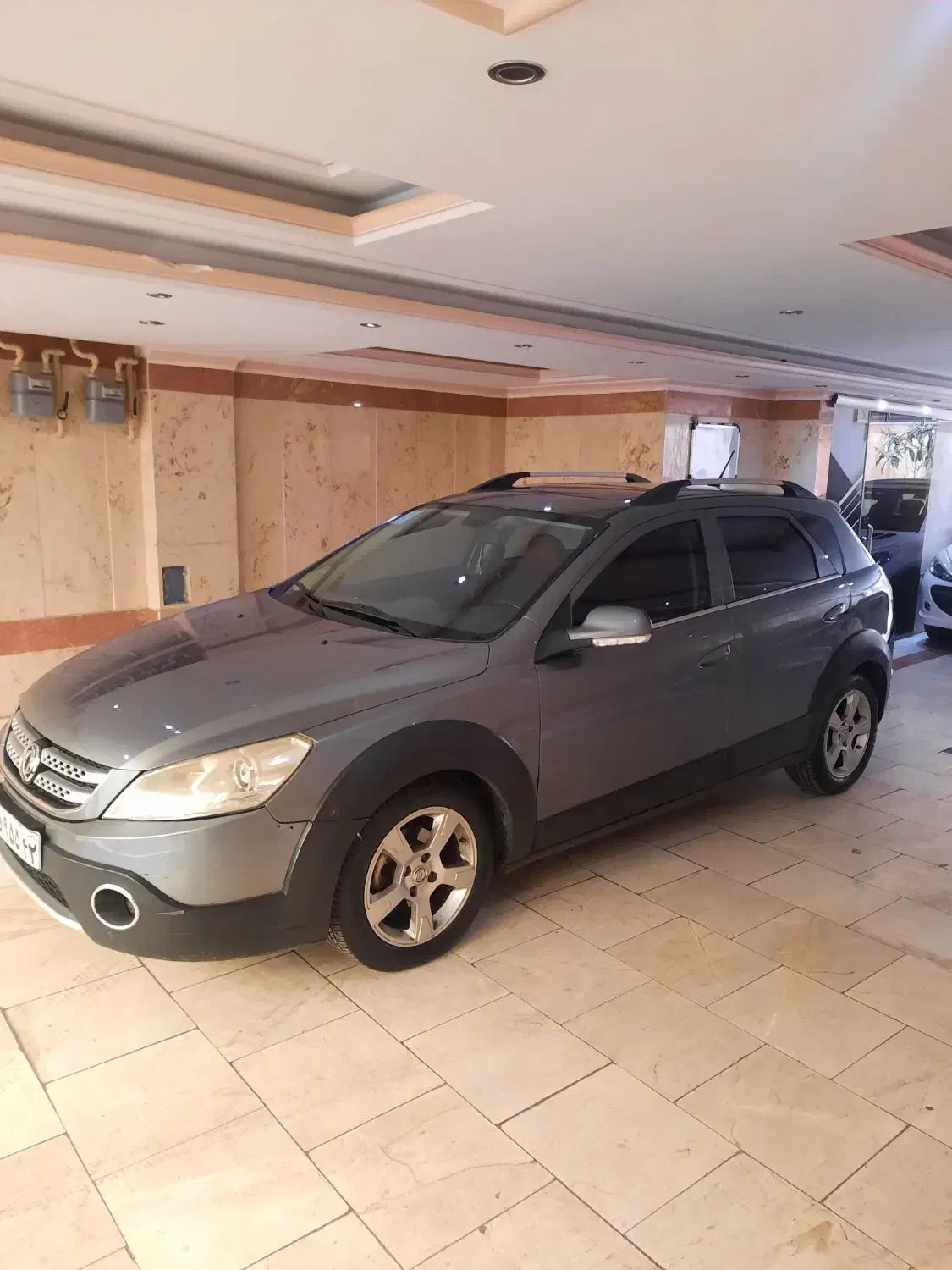 اچ سی کراس دانگ فنگ H30 مدل ۹۶ قابل معاوضه|خودرو سواری و وانت|تهران, خواجه نظام الملک|دیوار