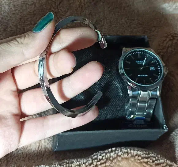 ساعت و دستبند برند کاسیو|ساعت|بهشهر, |دیوار