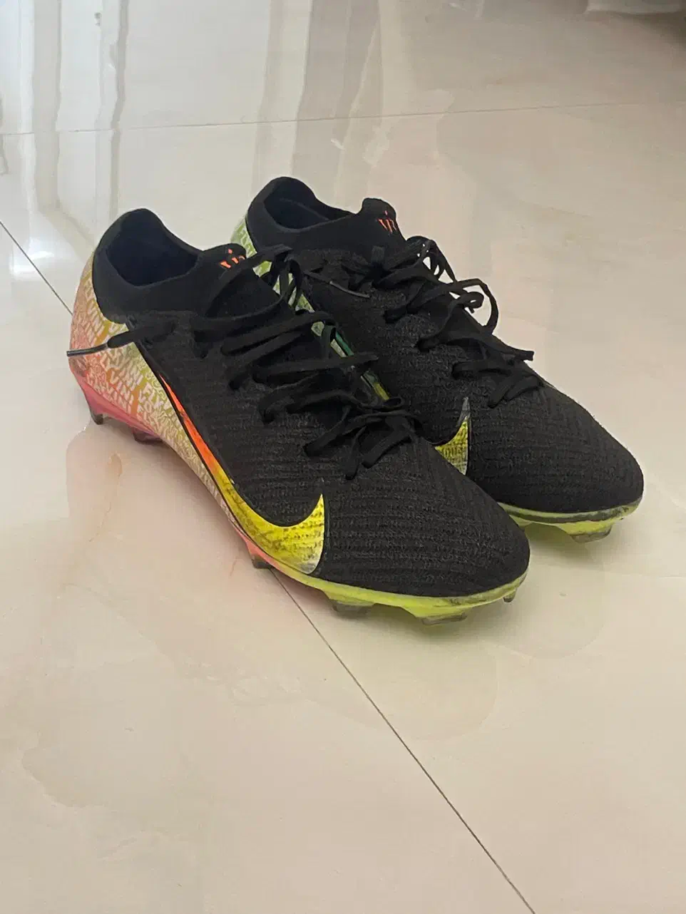 ایرزوم وینی فلای درحد|کیف، کفش، کمربند|تبریز, |دیوار