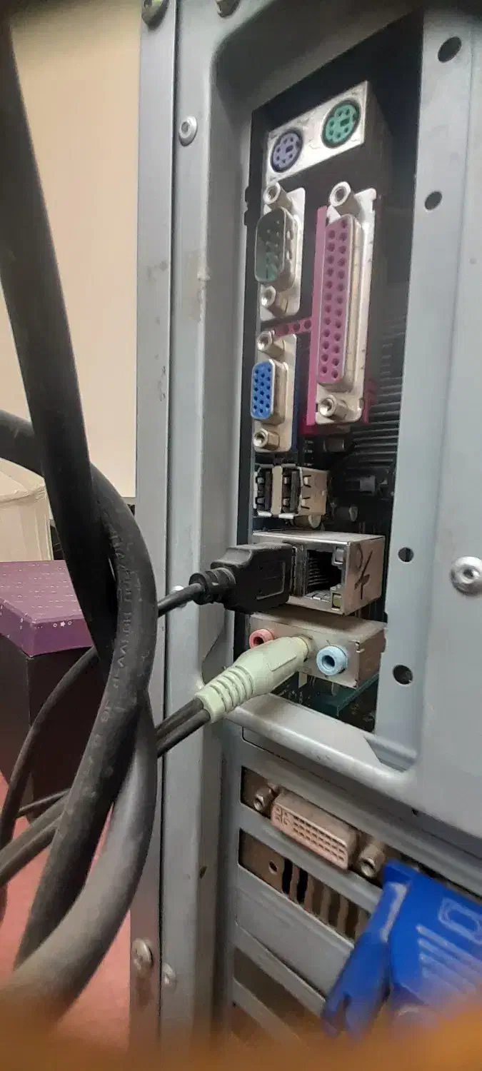 کیس به همراه قطعات فروش فوری|رایانه رومیزی|نیشابور, پاستور|دیوار