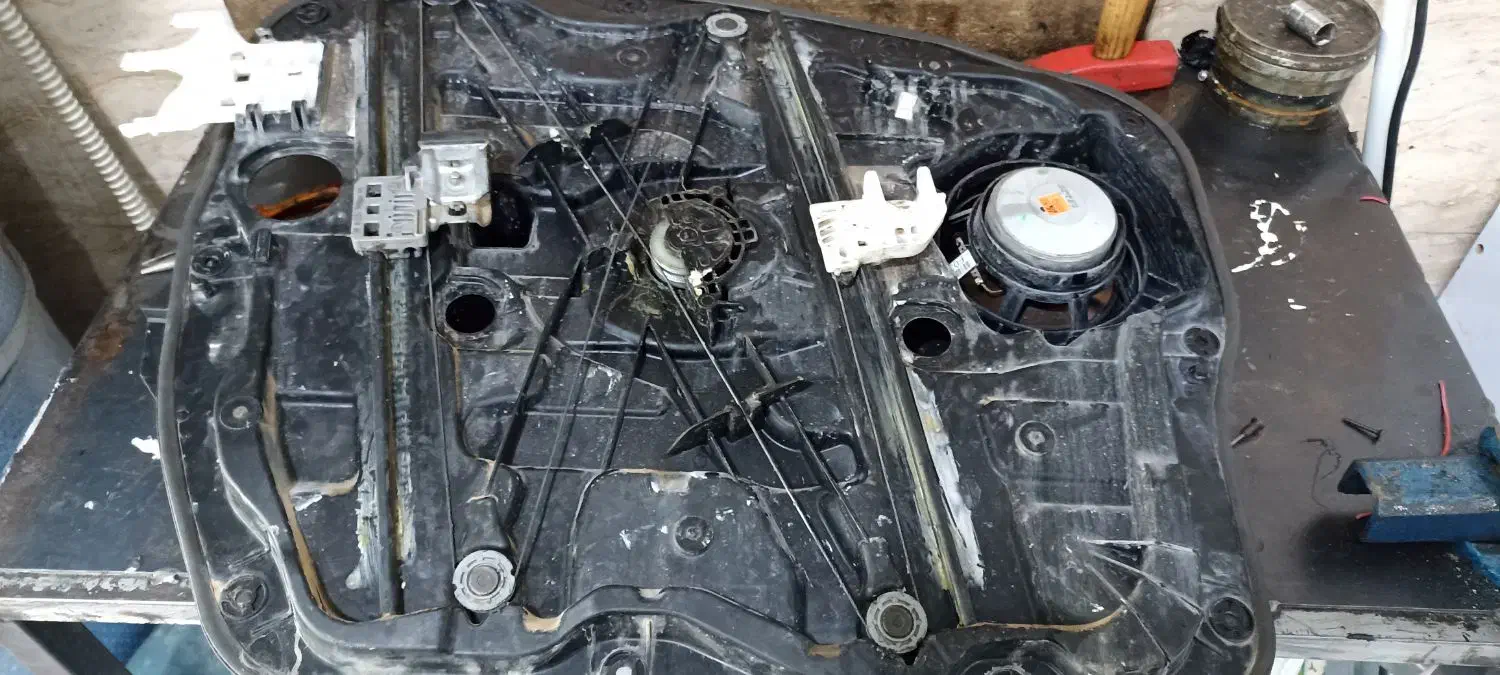 شیشه اتومبیل براداران تنها برازجان|خدمات موتور و ماشین|برازجان, |دیوار