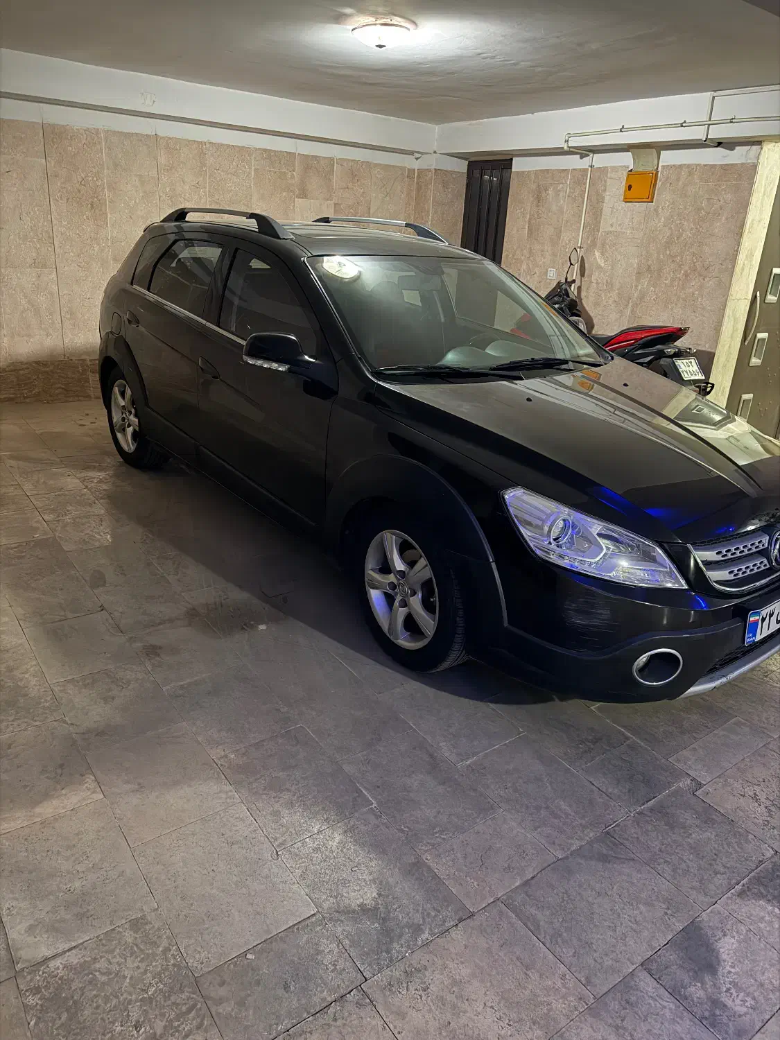 H30 cross 1396|خودرو سواری و وانت|تهران, ارامنه|دیوار