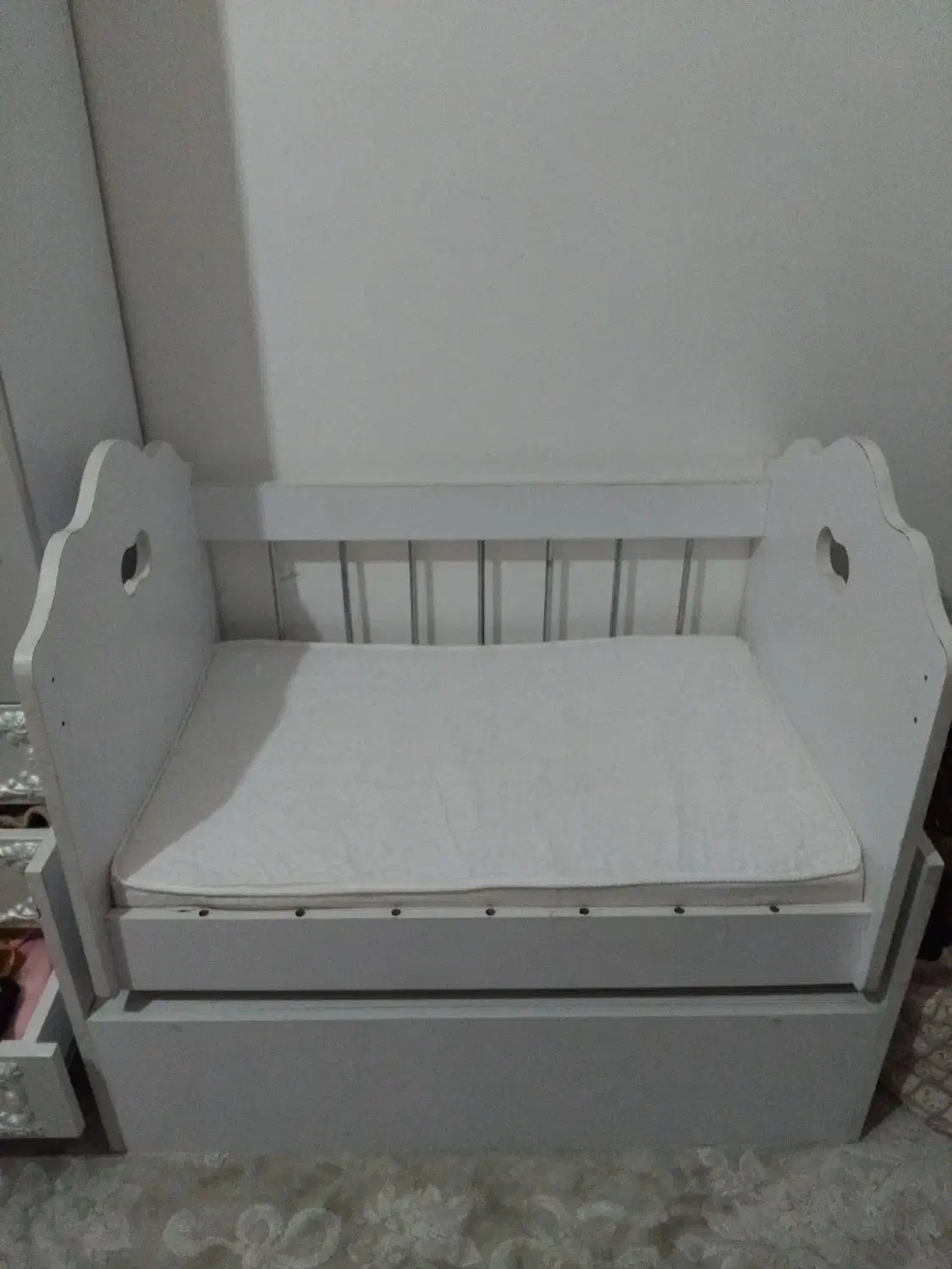 تخت نوزاد|تخت و صندلی بچه|مشهد, جاهد شهر|دیوار