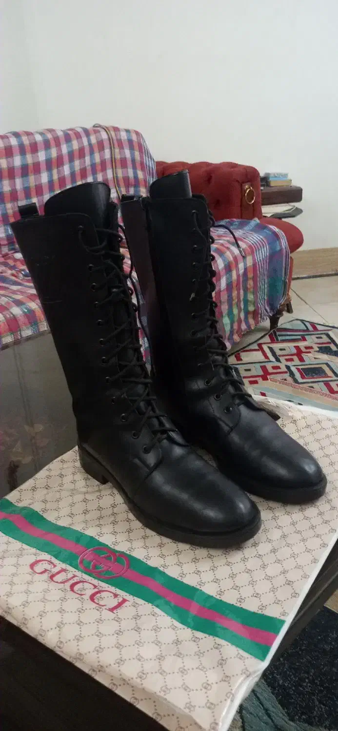 فروش فوری چکمه زنانه چرم طبیعی|کیف، کفش، کمربند|ساری, |دیوار