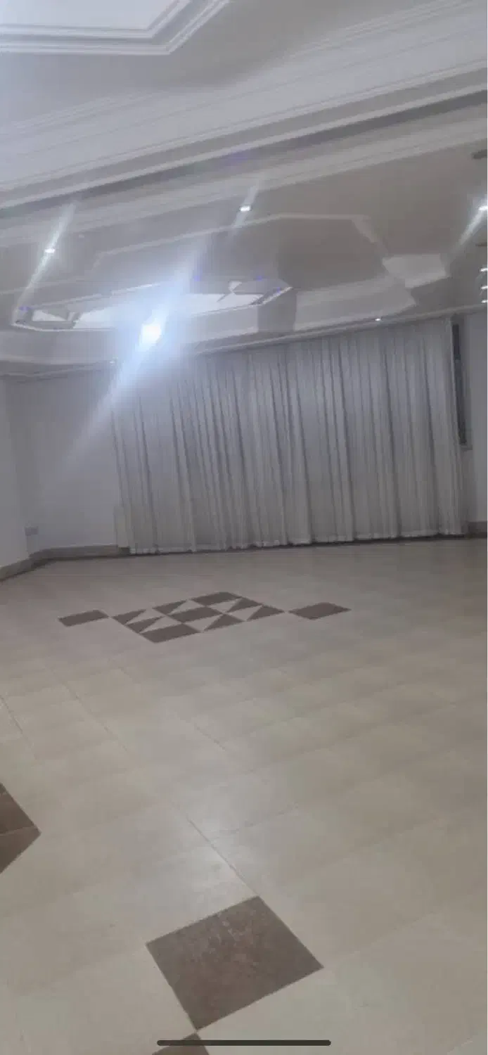 آپارتمان رهنی، تک واحدی، ۱۶۵متر، فلکه مفید|اجارهٔ آپارتمان|قم, زنبیل آباد|دیوار