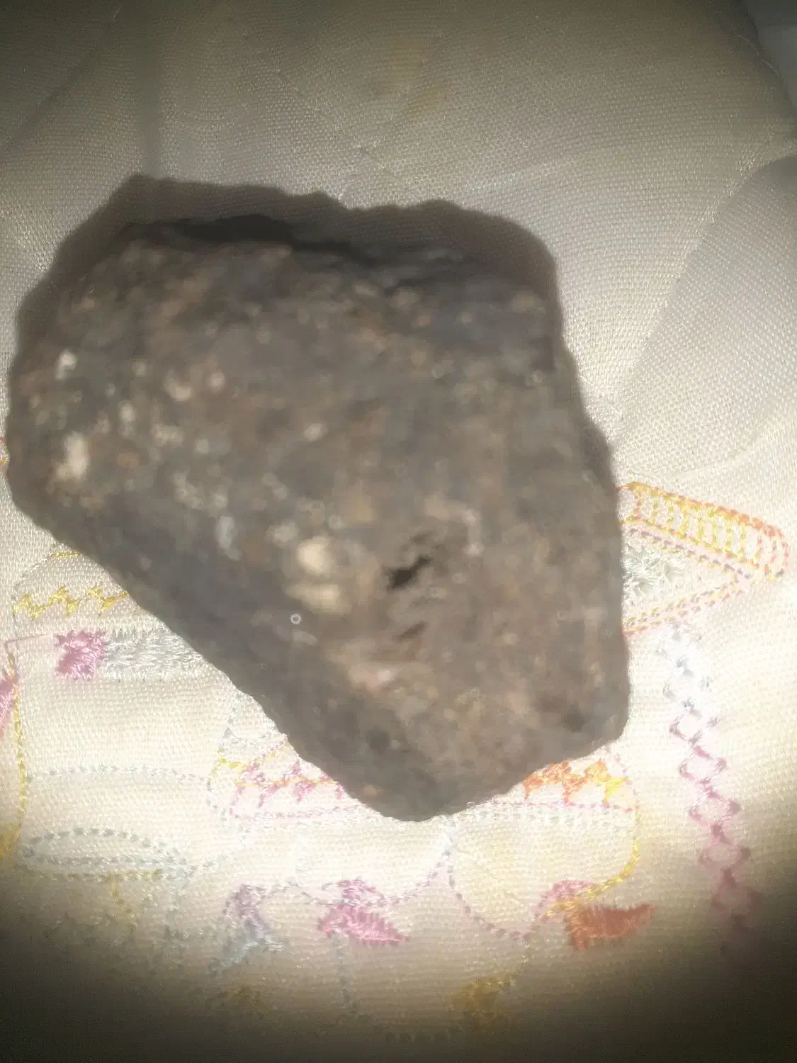 شهاب سنگ۵۰۰گرم|جواهرات|بندرعباس, |دیوار