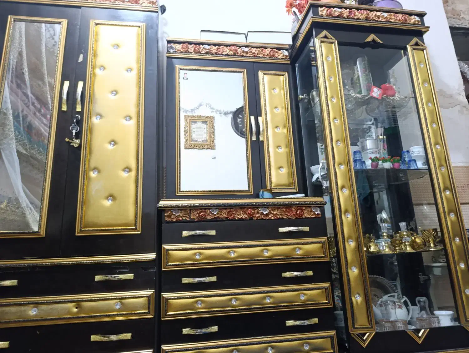 کمد ۵تیکه کامل|مبلمان خانگی و میز عسلی|زاهدان, |دیوار