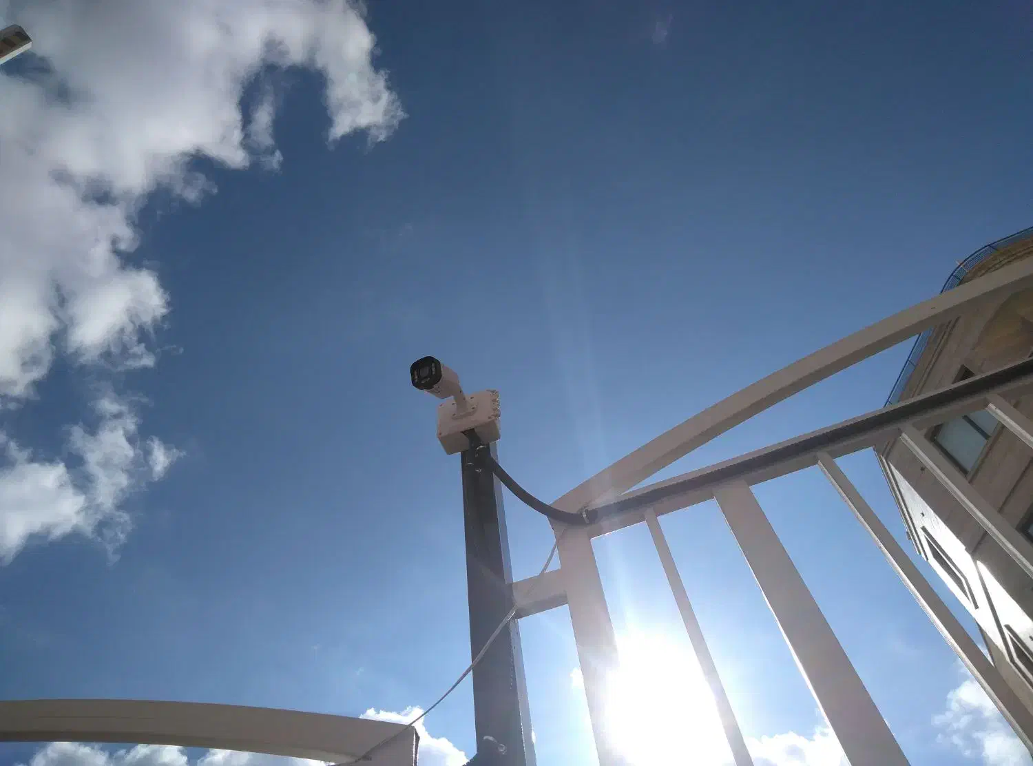 دوربین مداربسته و پکیچ دزدگیر و سیستم امنیتی|دوربین مداربسته|شیراز, عفیفآباد|دیوار