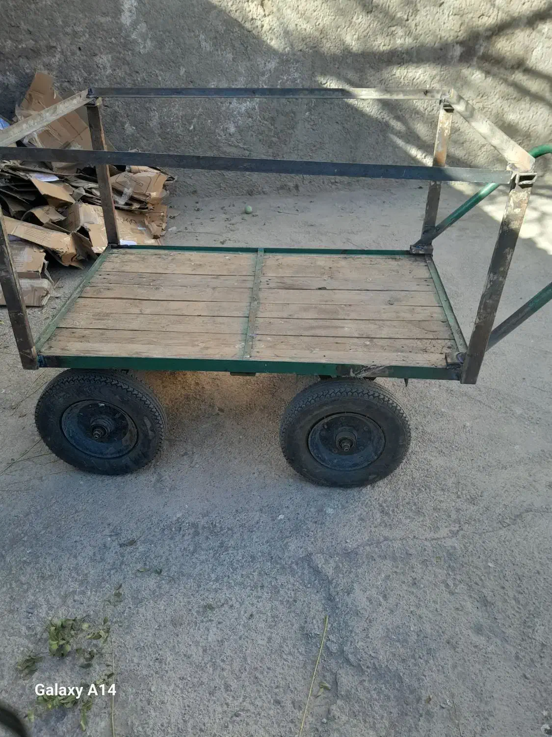 گاری چرخ سنگ|ابزارآلات|نیشابور, گنبد سبز|دیوار