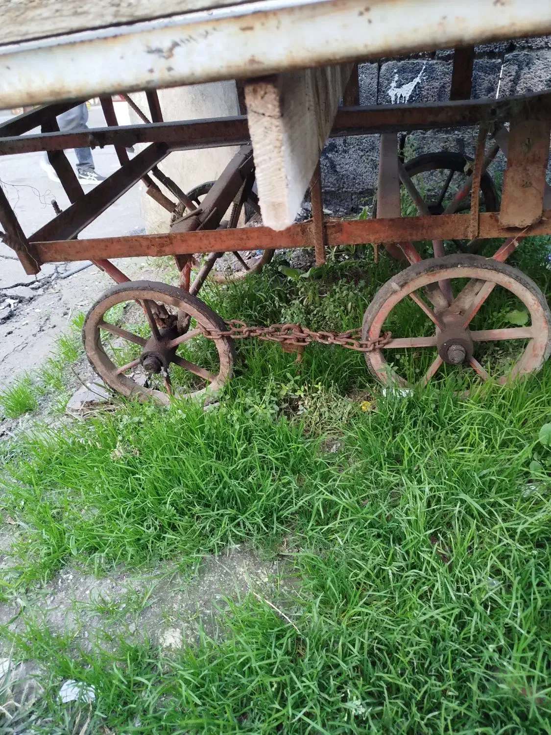 گاری سالم|ابزارآلات|رشت, حومه رشت|دیوار