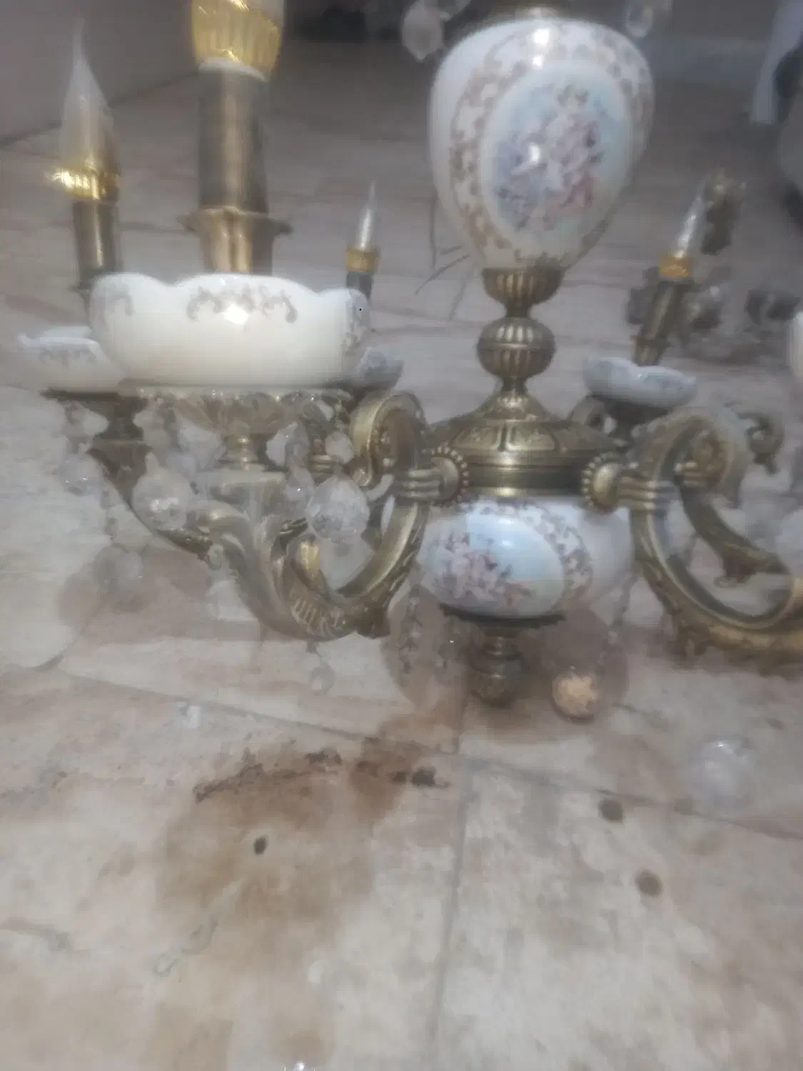 لوستر برنز|لوستر و چراغ آویز|رباط‌کریم, الارد|دیوار