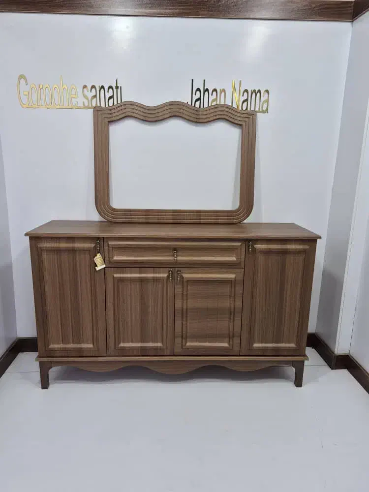 کارگر ساده خانوم و اقا|استخدام صنعتی، فنی، مهندسی|اراک, |دیوار