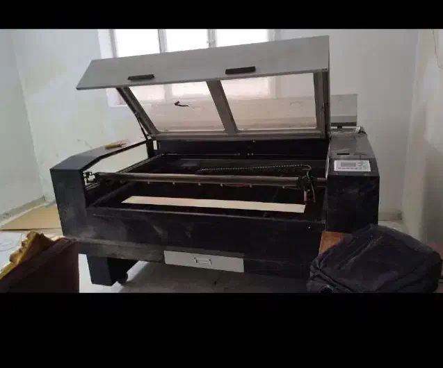 خدمات لیزر غیر فلزات|خدمات پیشه و مهارت|کرج, کوی امامیه|دیوار