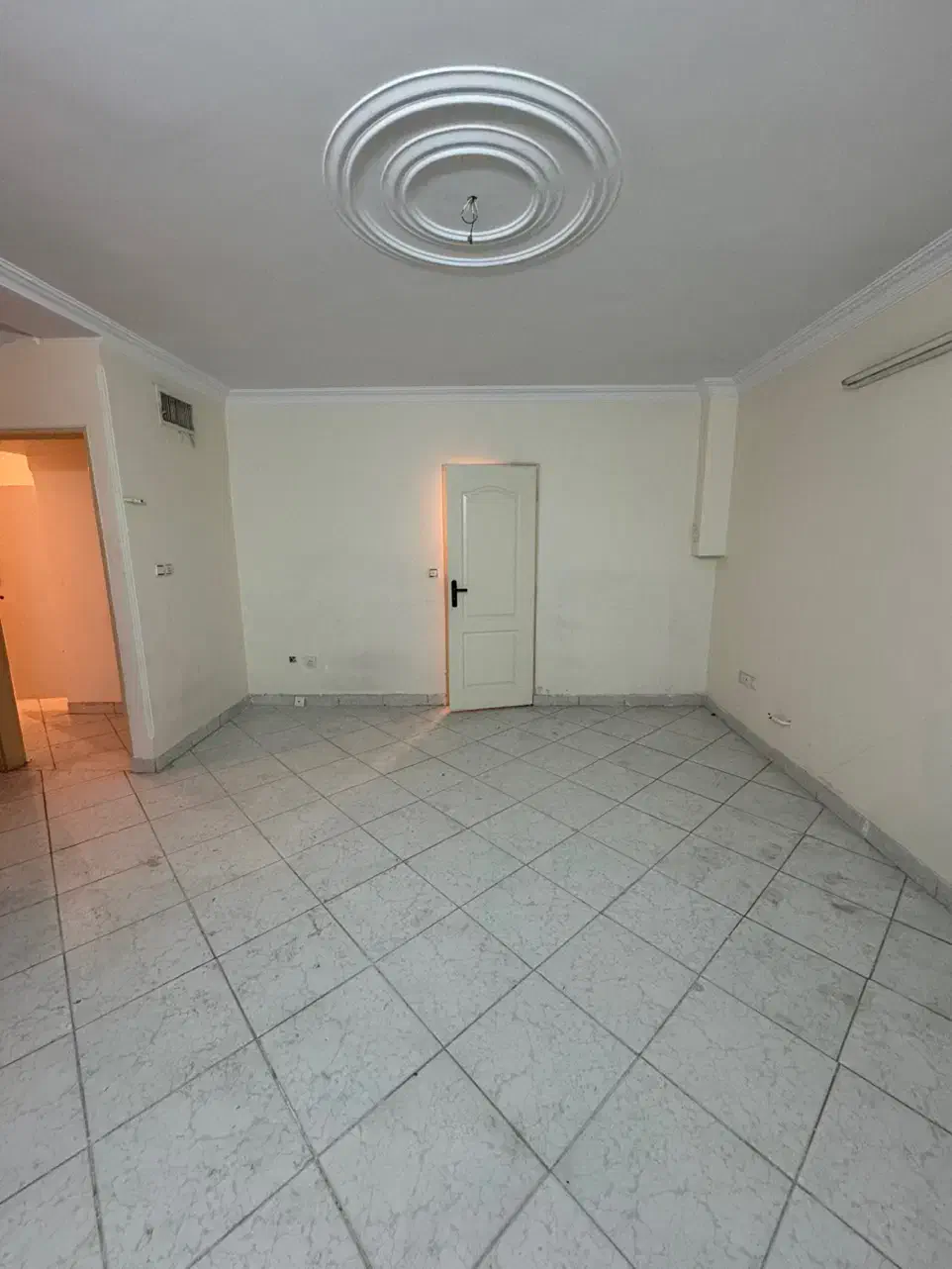 ۶۰ متر/کوچه انارک /تخلیه