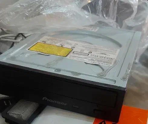 دی وی دی رایتر|قطعات و لوازم جانبی رایانه|تبریز, |دیوار