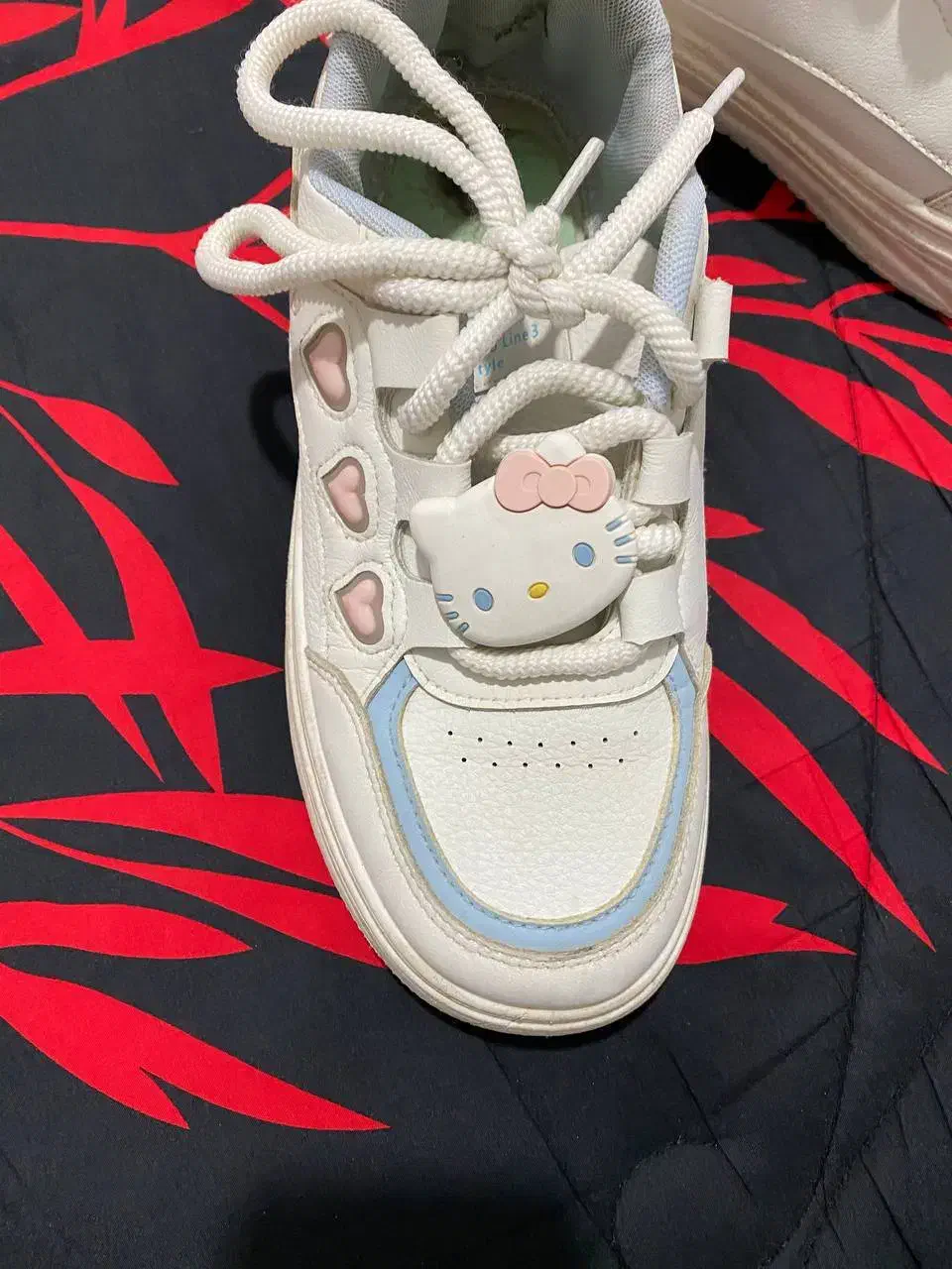 کفش اسپرت در حد نو|کیف، کفش، کمربند|جوانرود, |دیوار