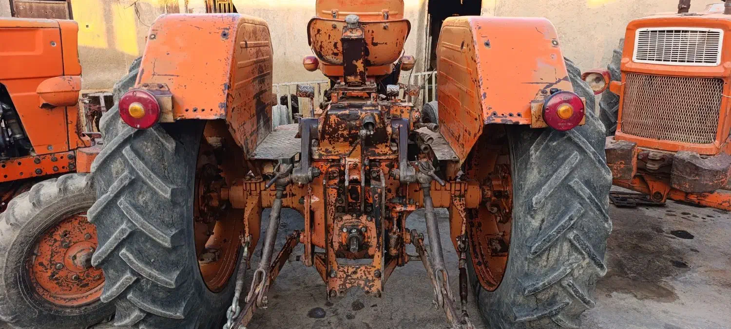 تراکتور رومانی ۶۱عتیقه|خودرو سنگین|شراء, |دیوار