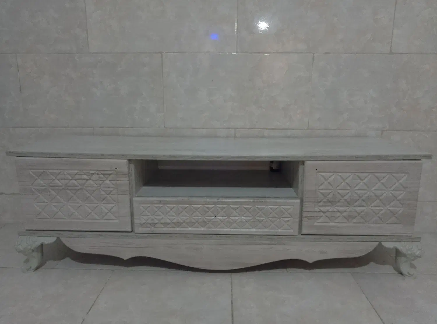 میز تلویزیون رنگ شیری|میز تلویزیون|گرگان, |دیوار