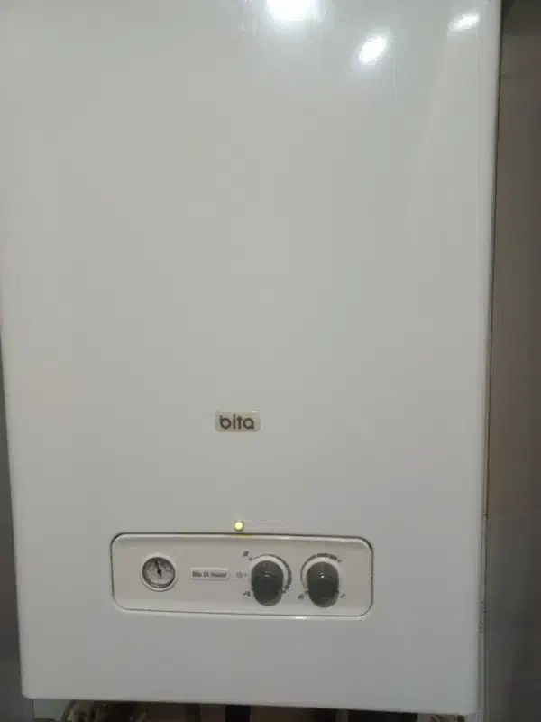 پکیج بوتان.مدل بیتا 24هزارفن داردومبدل|آبگرمکن، پکیج، شوفاژ|مشکیندشت, |دیوار