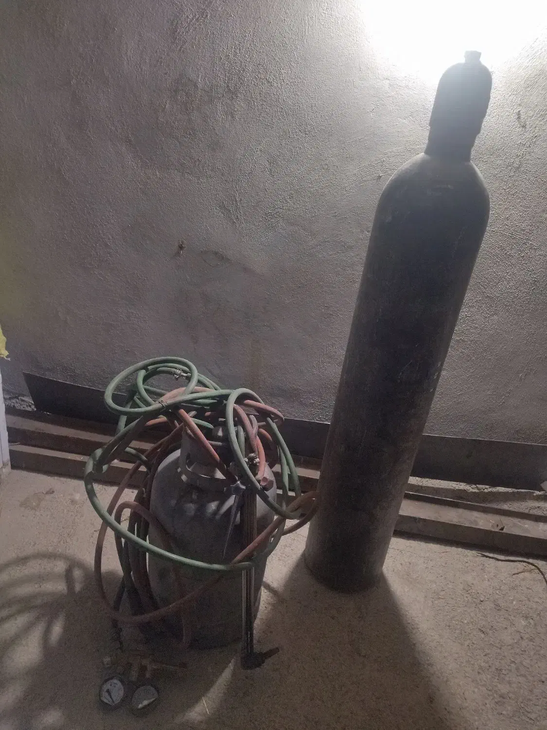 هوابرش|ابزارآلات|ایلام, |دیوار