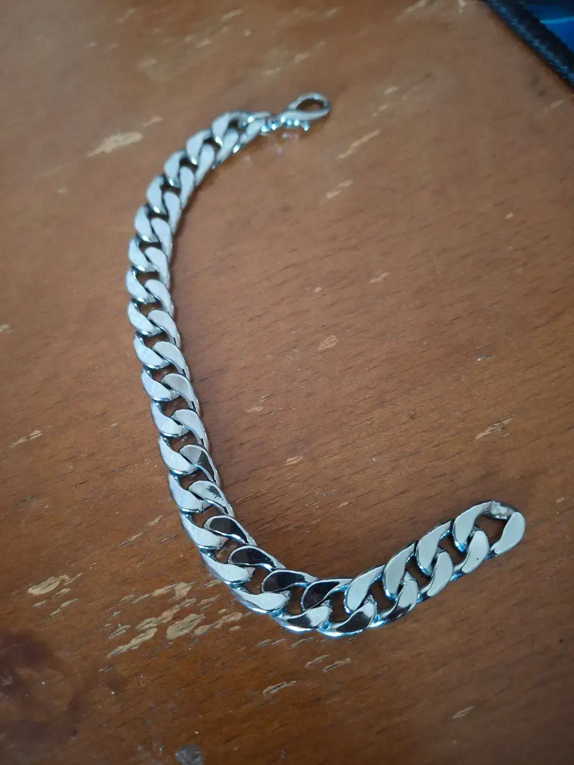 دست بند|بدلیجات|کرمان, |دیوار