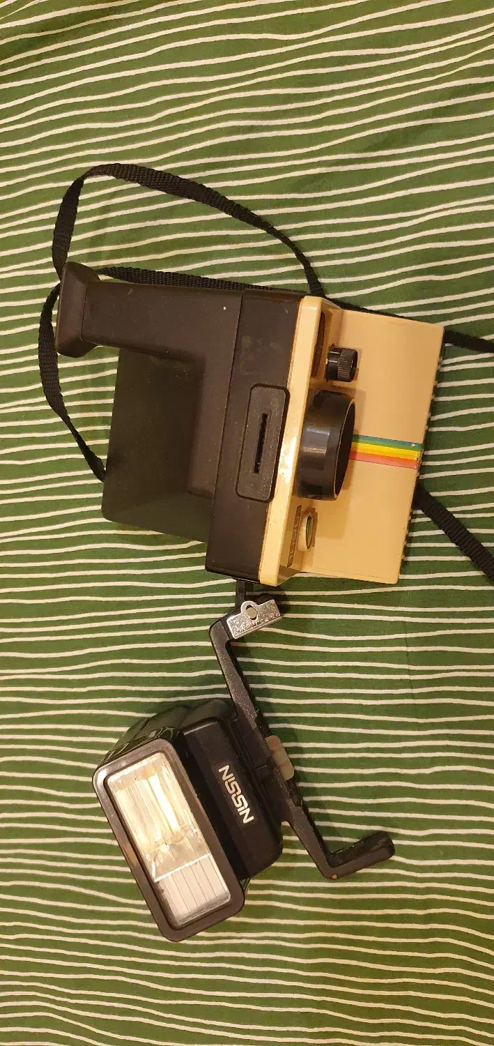 دوربین پولاروید اصل آنتیک با فلش|دوربین عکاسی و فیلم‌برداری|تهران, باغ فیض|دیوار