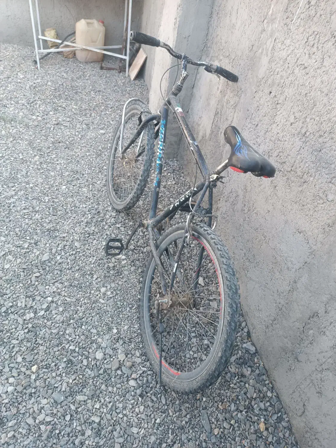 چرخ 26|دوچرخه، اسکیت، اسکوتر|زهک, |دیوار