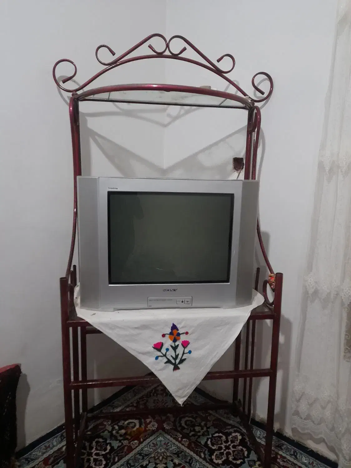 سلام تلویزیون سالم|تلویزیون و پروژکتور|تربت جام, میان جام|دیوار