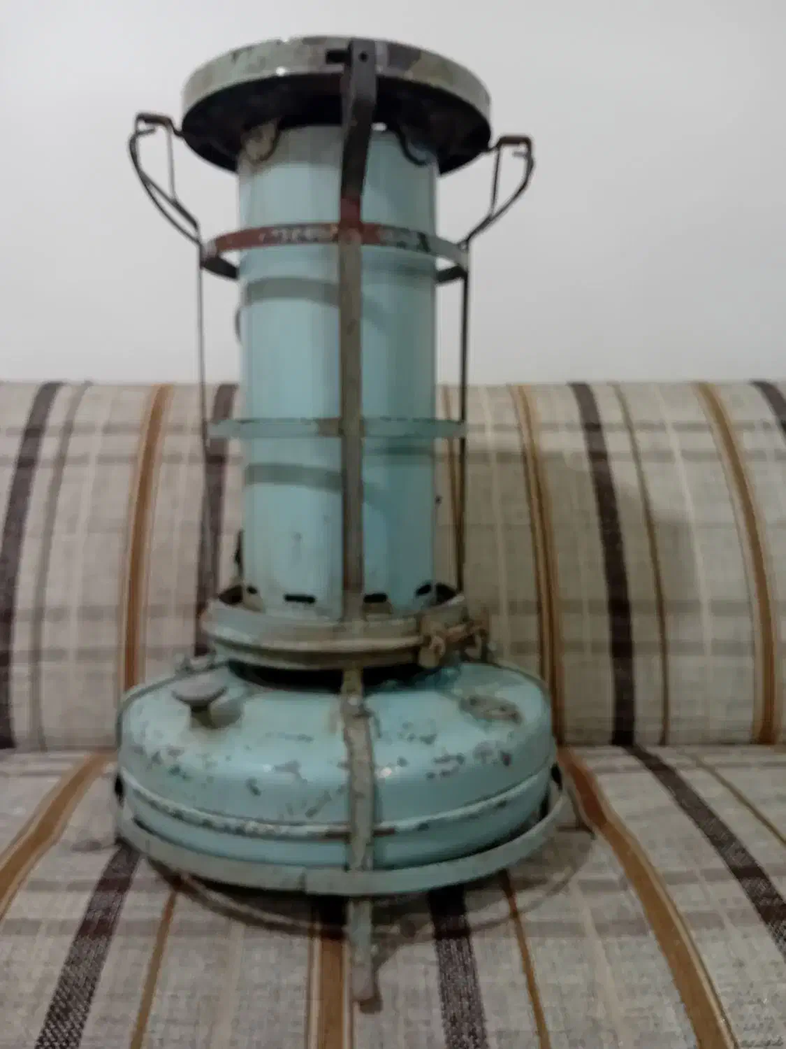 چراغ نفتی|بخاری، هیتر، شومینه|آفتاب, |دیوار