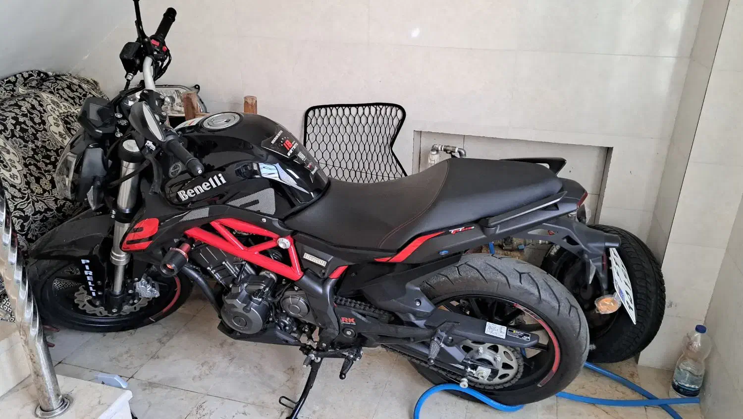 موتور بنلی 300 درحدصفر|موتورسیکلت|شیراز, شهرک برق|دیوار