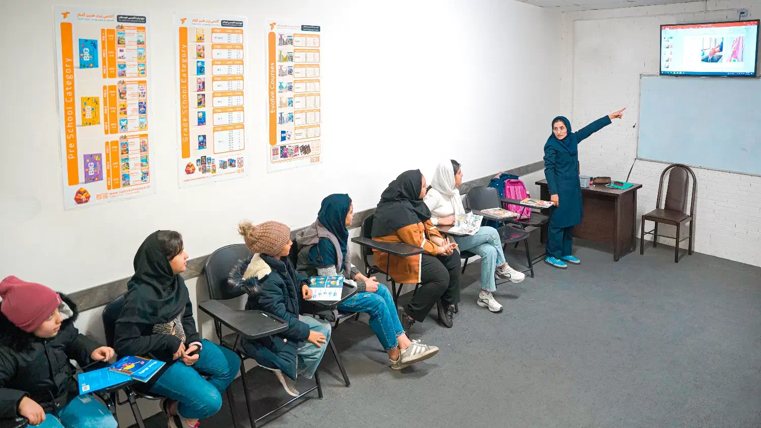 جذب مدرس زبان|استخدام آموزشی|رفسنجان, |دیوار