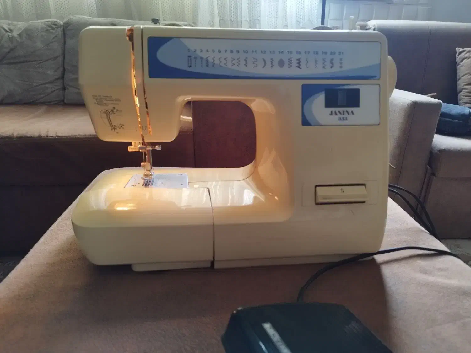 چرخ خیاطی ژانومه|چرخ خیاطی و ریسندگی|رشت, فلسطین|دیوار