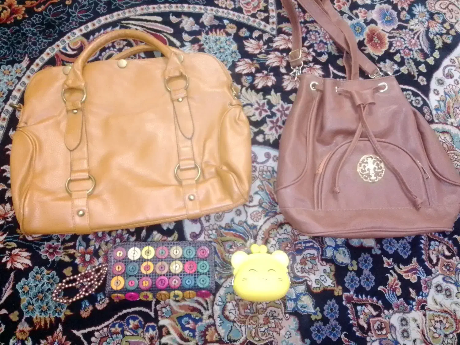 انواع کیف|کیف، کفش، کمربند|شیراز, تندگویان|دیوار