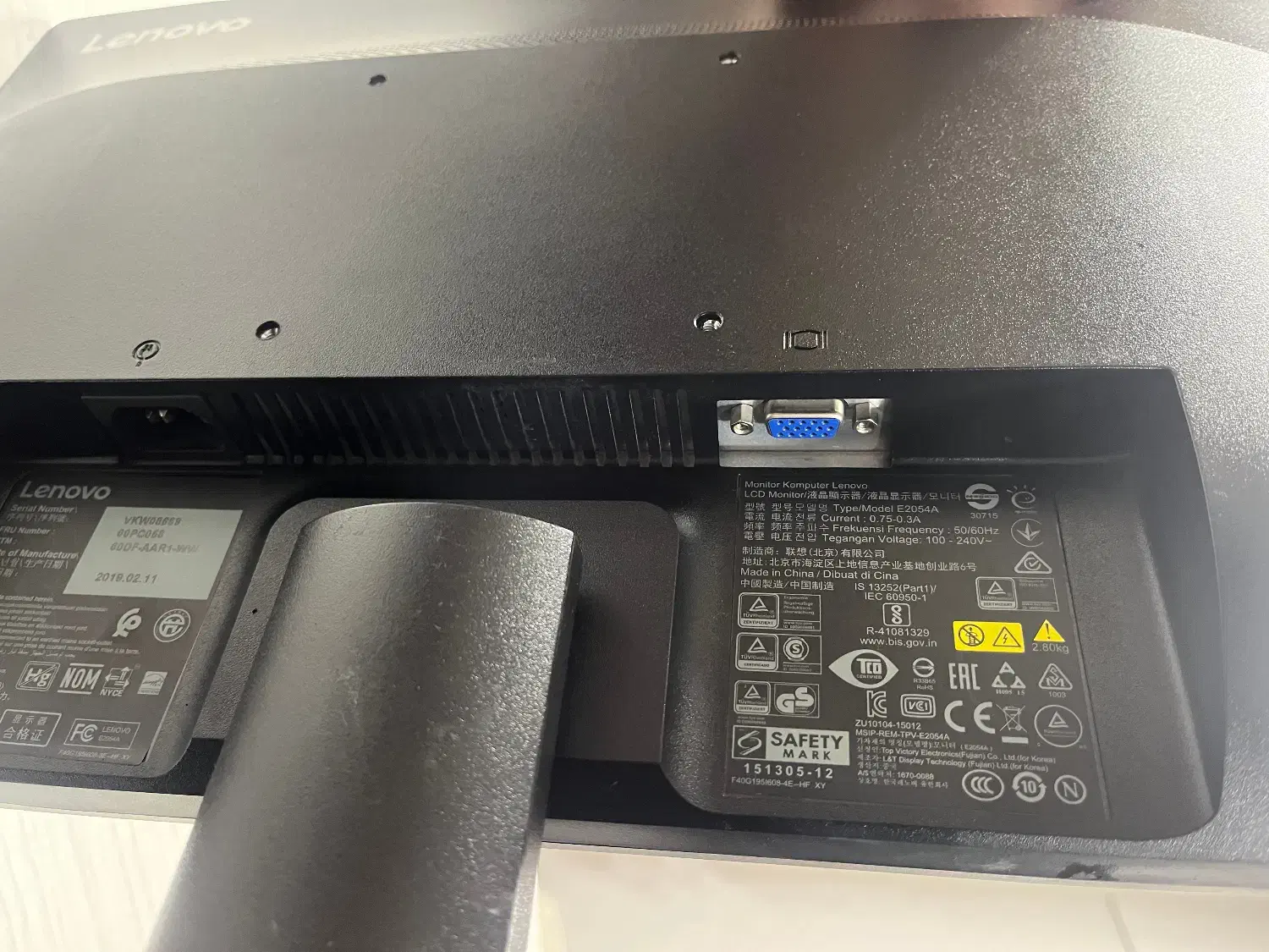 مانیتورلنوو 20 اینچ Lenovo LED IPS دوربین کامپیوتر|قطعات و لوازم جانبی رایانه|کرمانشاه, |دیوار