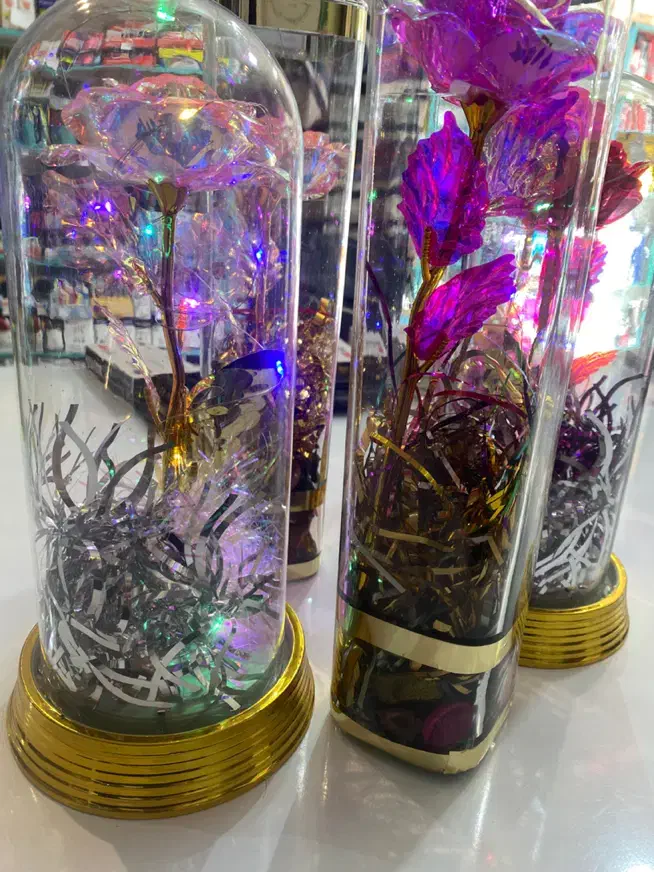 گل شیشه ای|گل مصنوعی|قم, شاه سید علی|دیوار