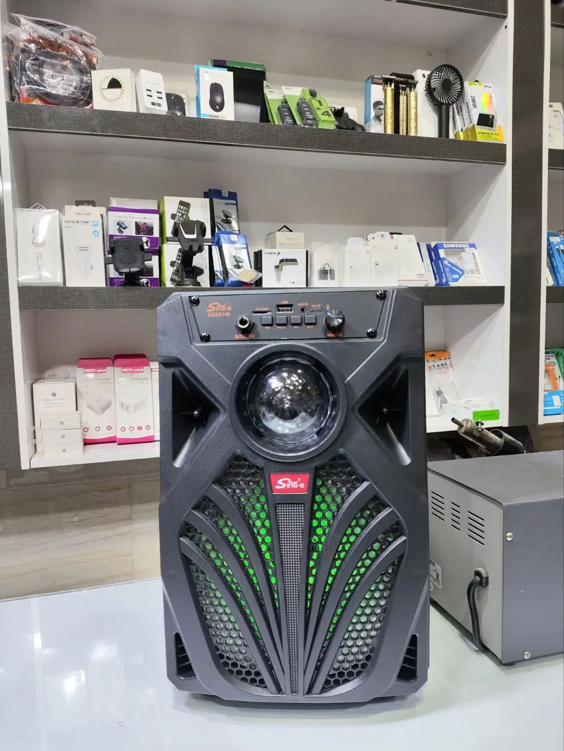 اسپیکر ۸ اینچ به همراه میکروفن|سیستم صوتی خانگی|کرمان, |دیوار