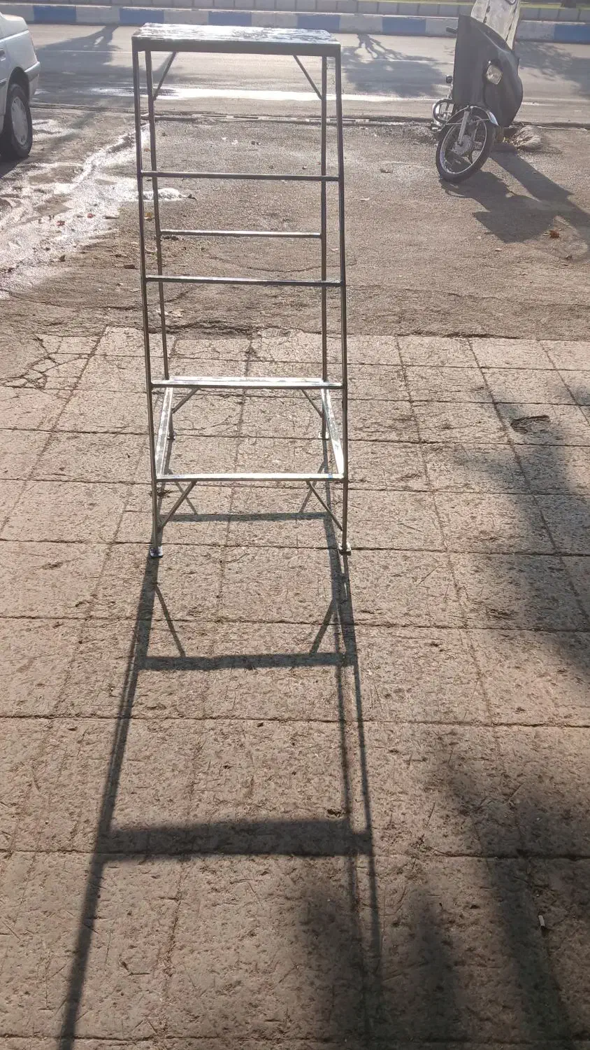 چهارپایه آهنی|مبلمان خانگی و میز عسلی|خمین, |دیوار