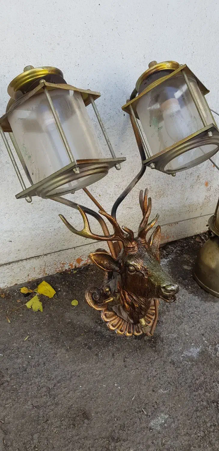 روشنایی گازی قدیمی برنزی سر گوزن|کلکسیون اشیاء عتیقه|همدان, |دیوار